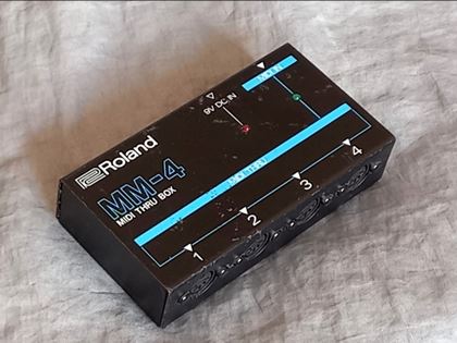 Roland-MIDI Box + Keyboard (Genesis)